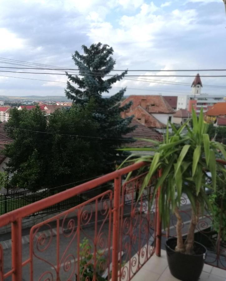 Hotel Check-In Kaya Sibiu Esterno foto